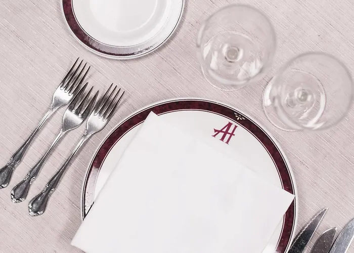 Abando 4* Бильбао