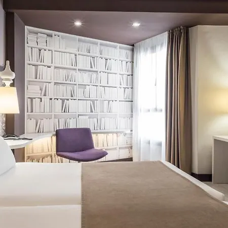 Hotel Ilunion Abando
