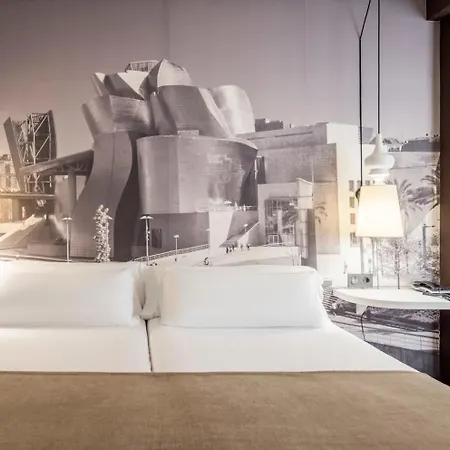 Hotel Ilunion Abando 4*