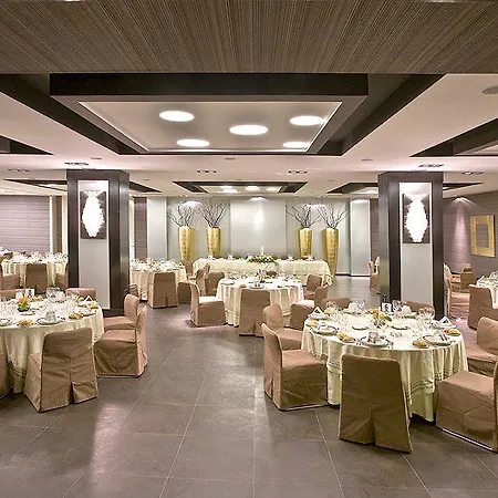 Hotel Ilunion Abando 4*