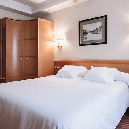 Ilunion Abando Hotel 4*