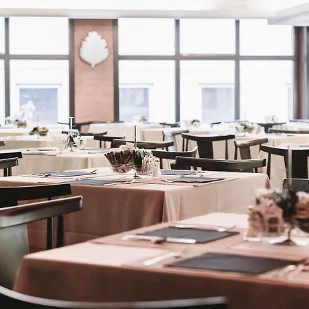 Ilunion Abando Bilbao Hotel 4*