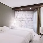 Abando 4* בילבאו