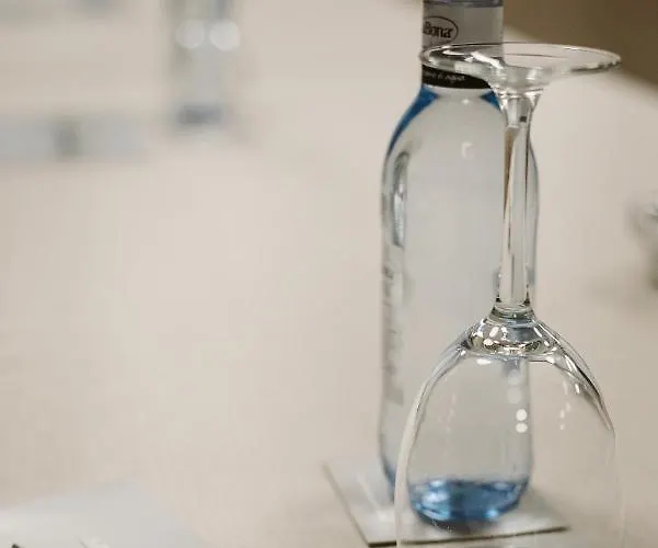 ホテル アバンド 4*