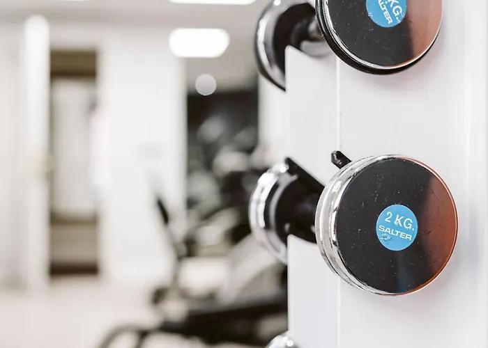 アバンド ホテル 4*